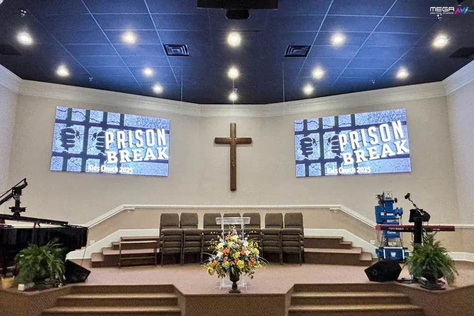 Calhoun Community Church, project photograph 3